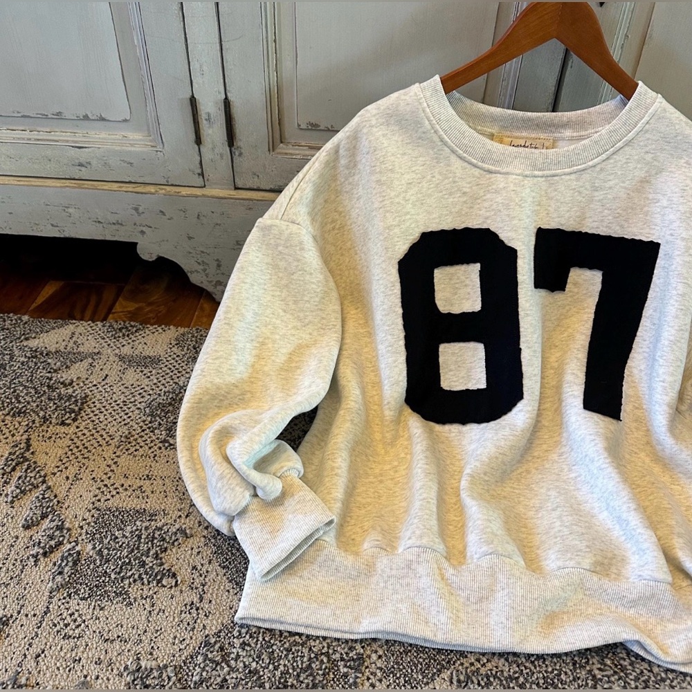 Varsity Letter Cozy Oversized Cozy Grey Sweatshirt Top Sweater - Picture 3 of 8